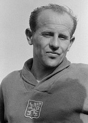 Emil Zatopek--Campion național, olimpic și deținător de record mondial.